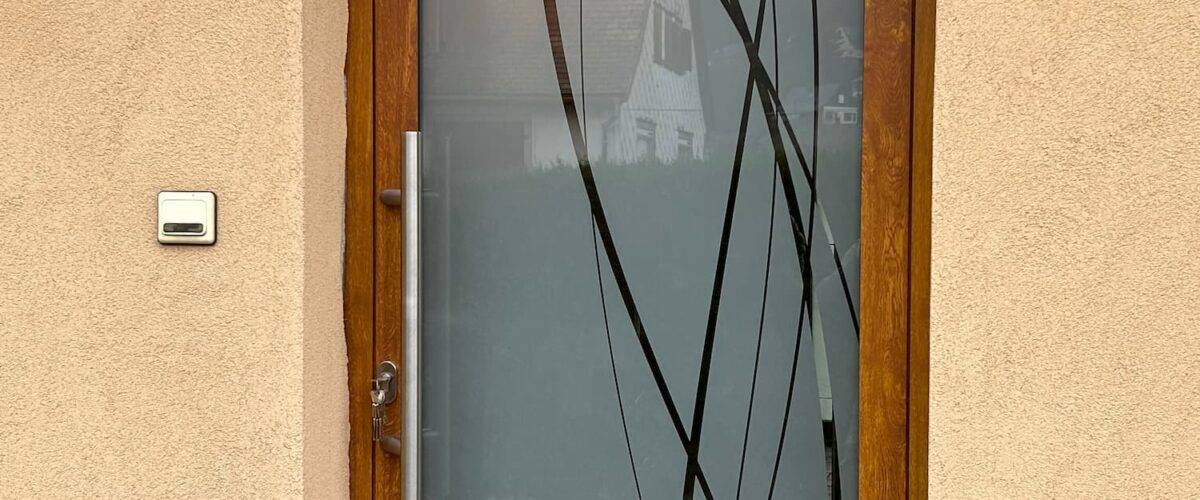 INSTALLATION_PORTE4 1200X500 | Fermetures menuiseries Rémy Installation de portes intérieures, portes d’entrée et portes de garage à Horbourg-Wihr vers Colmar Rixheim 0